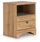 Aleaport King Panel Bed with Mirrored Dresser and Nightstand
