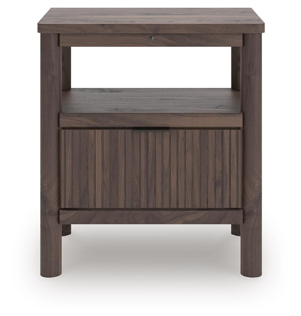 Pamytta Queen Upholstered Panel Platform Bed, Dresser, Mirror and Nightstand